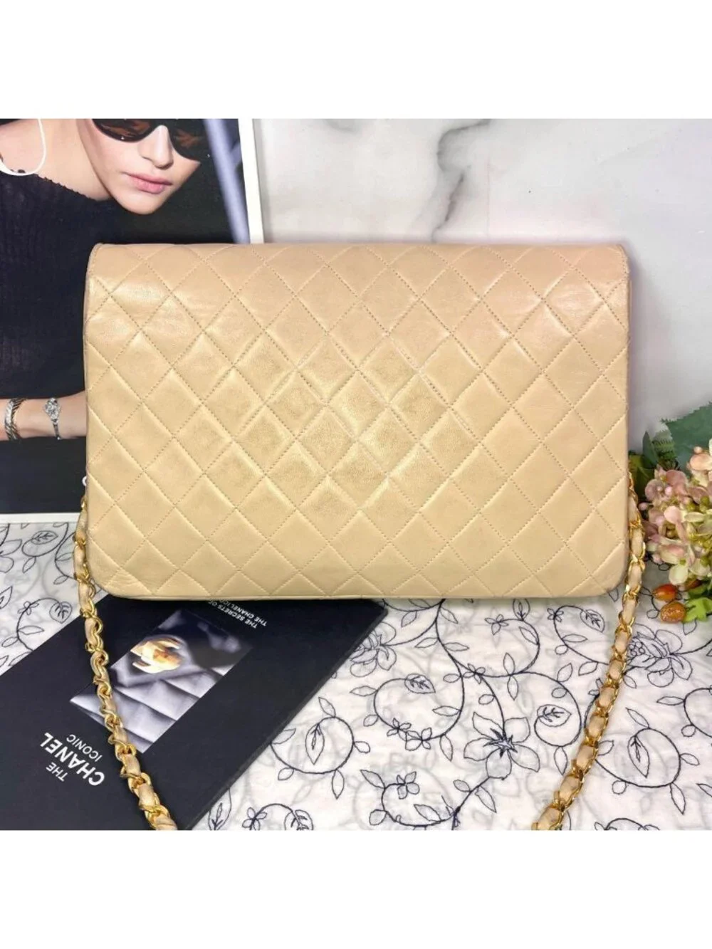 Chanel Vintage Quilted Chain Shoulder Bag